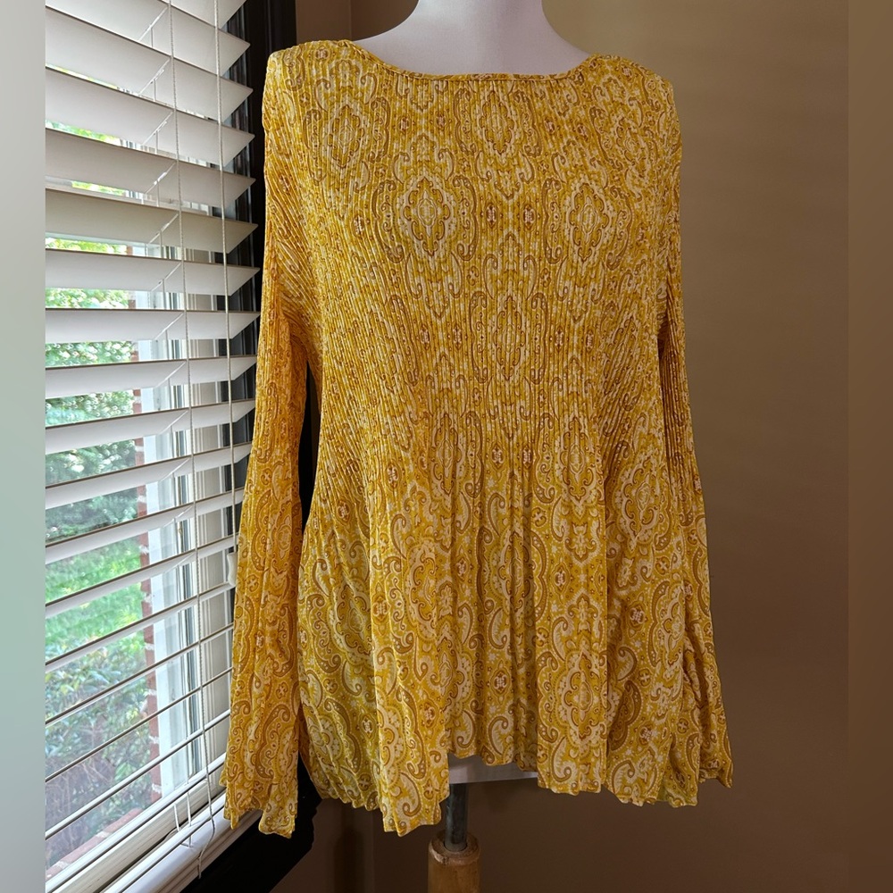 Rose & Olive Yellow Paisley Blouse